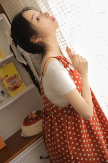 箱子里的女人