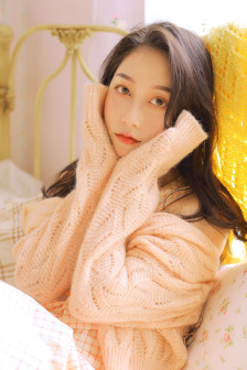 《漂亮的女邻居》三级